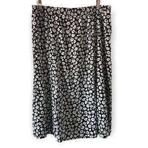 3/$15 Apt. 9 / Kohls elastic floral skirt (P4)